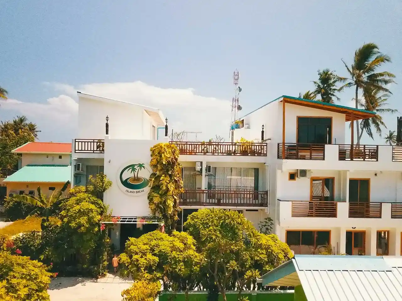 island break hotel