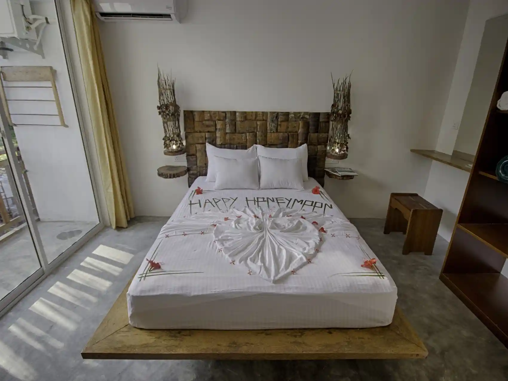 island break maldives room