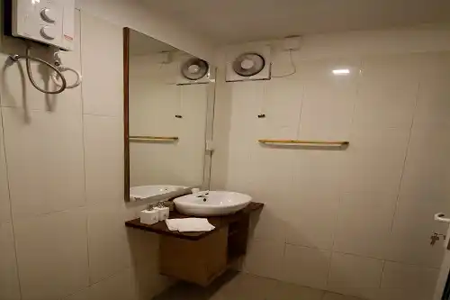 island break maldives room14