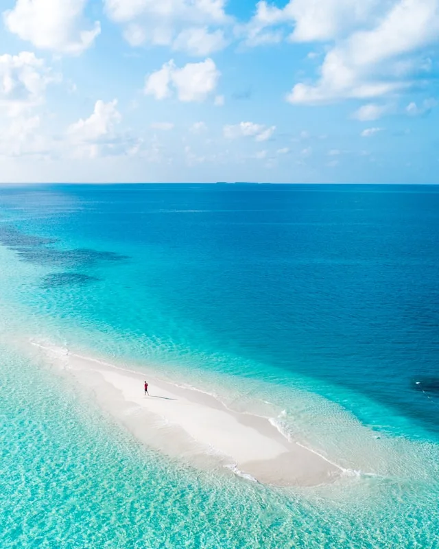 Sandbank excursion in Maldives in May