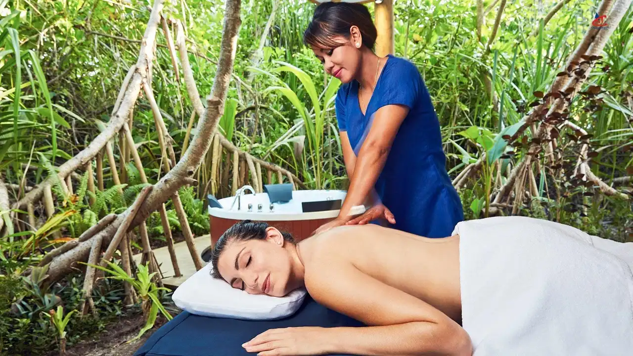 Spa treatments in Maldives in August