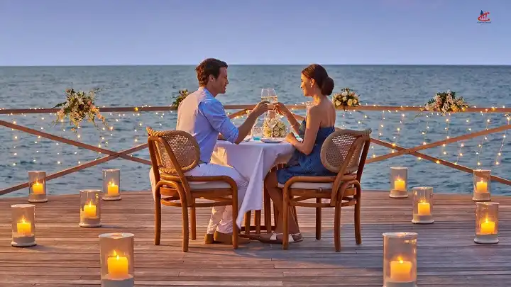 Private deck dining