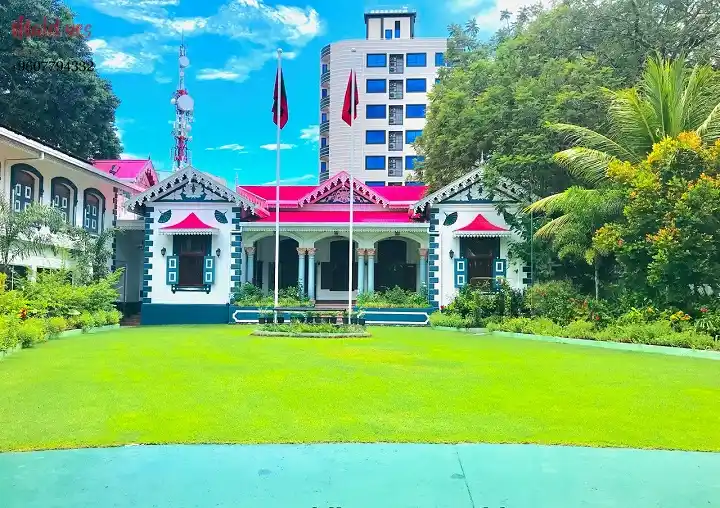 The President's Palace (Mulee Aage)