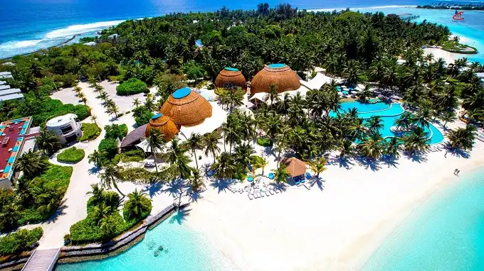 Kandooma Resort Kandooma