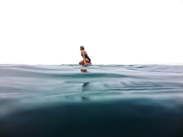 maldives surfing resorts