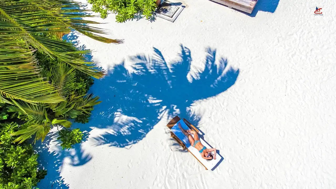 Amaya Kuda Rah Maldives Resort beach