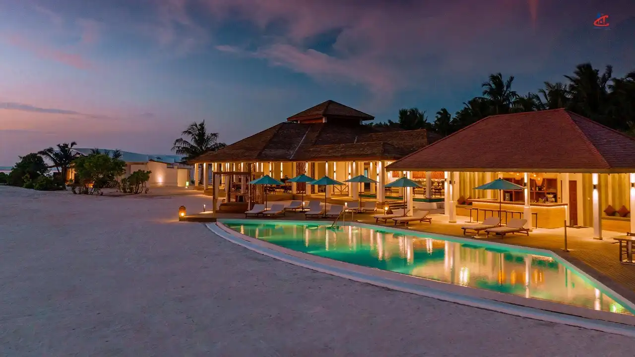Cinnamon Hakuraa Huraa