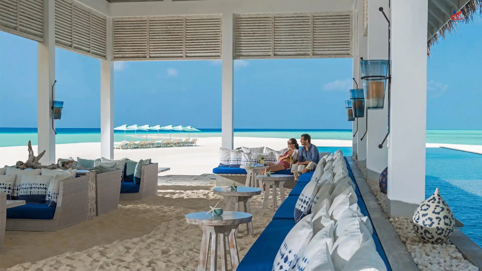 Four Seasons Resort Maldives at Landaa Giraavaru Beach Pool Baa Atoll