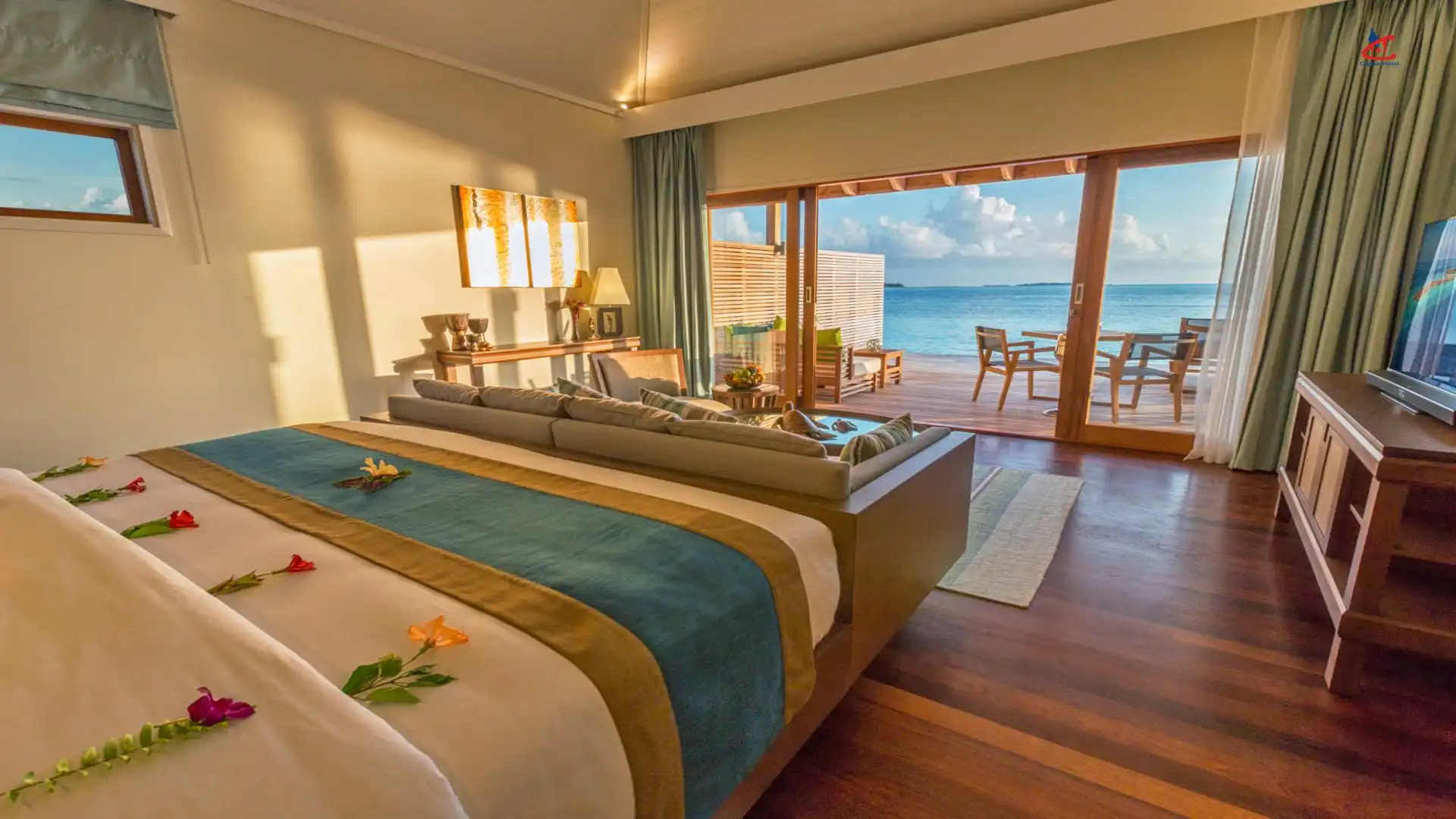 Hurawalhi Island Resort Maldives Ocean Villa