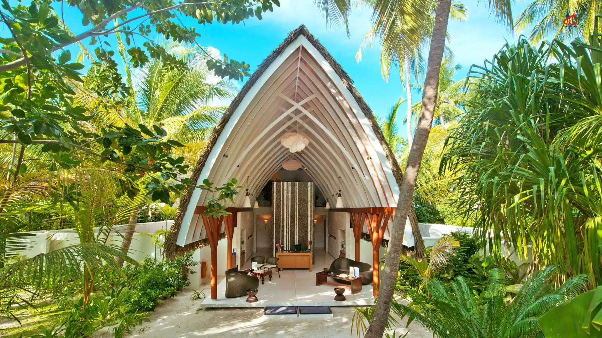Kandolhu Maldives Island Resort Spa