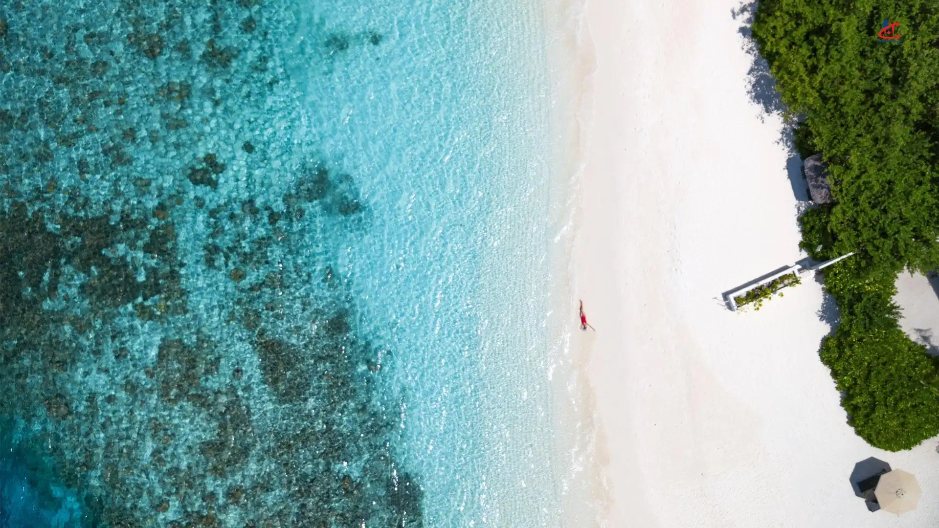 Ozen Reserve Bolifushi Maldive Beach