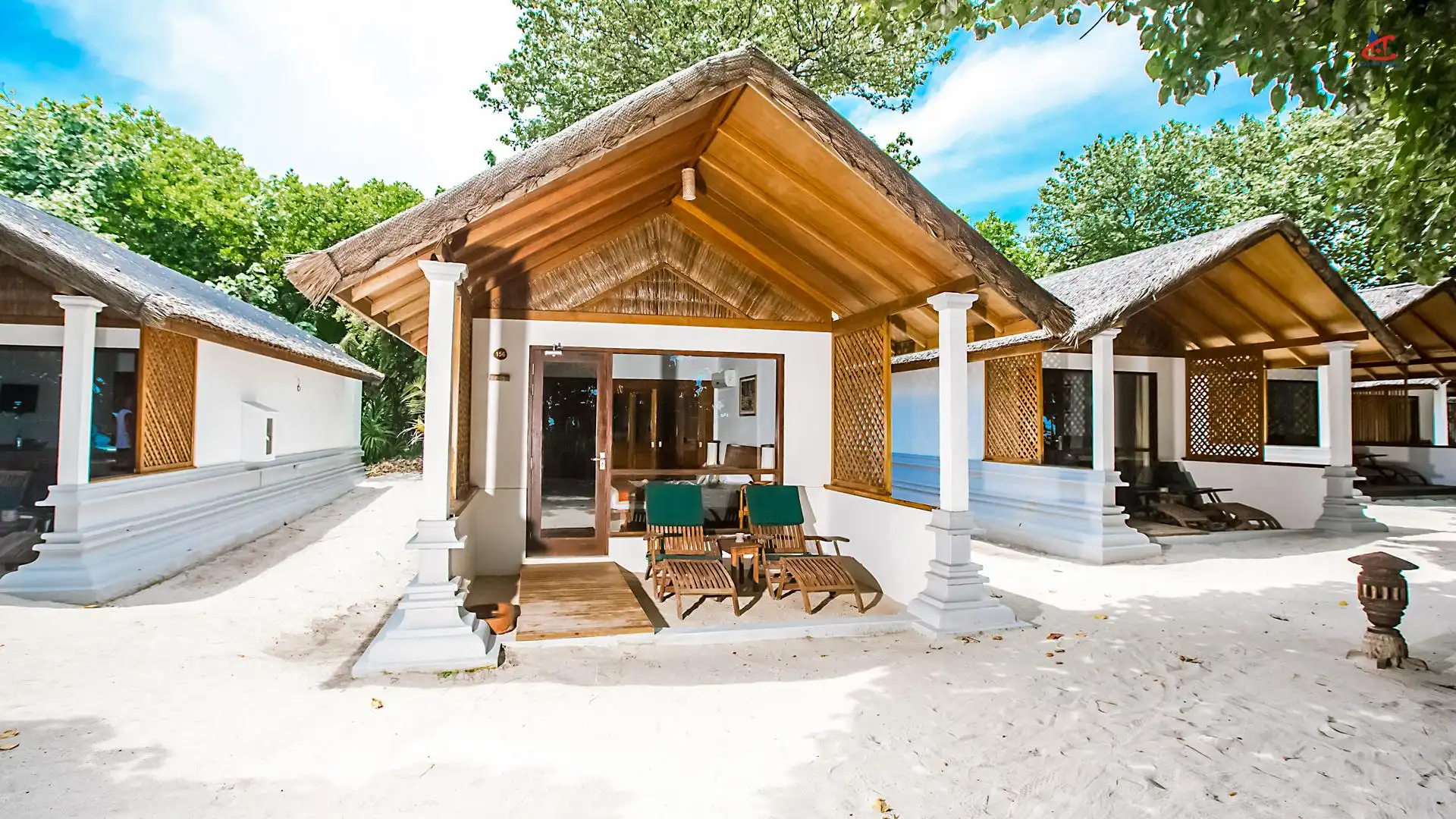 Reethi Beach Resort Maldives Deluxe Villa