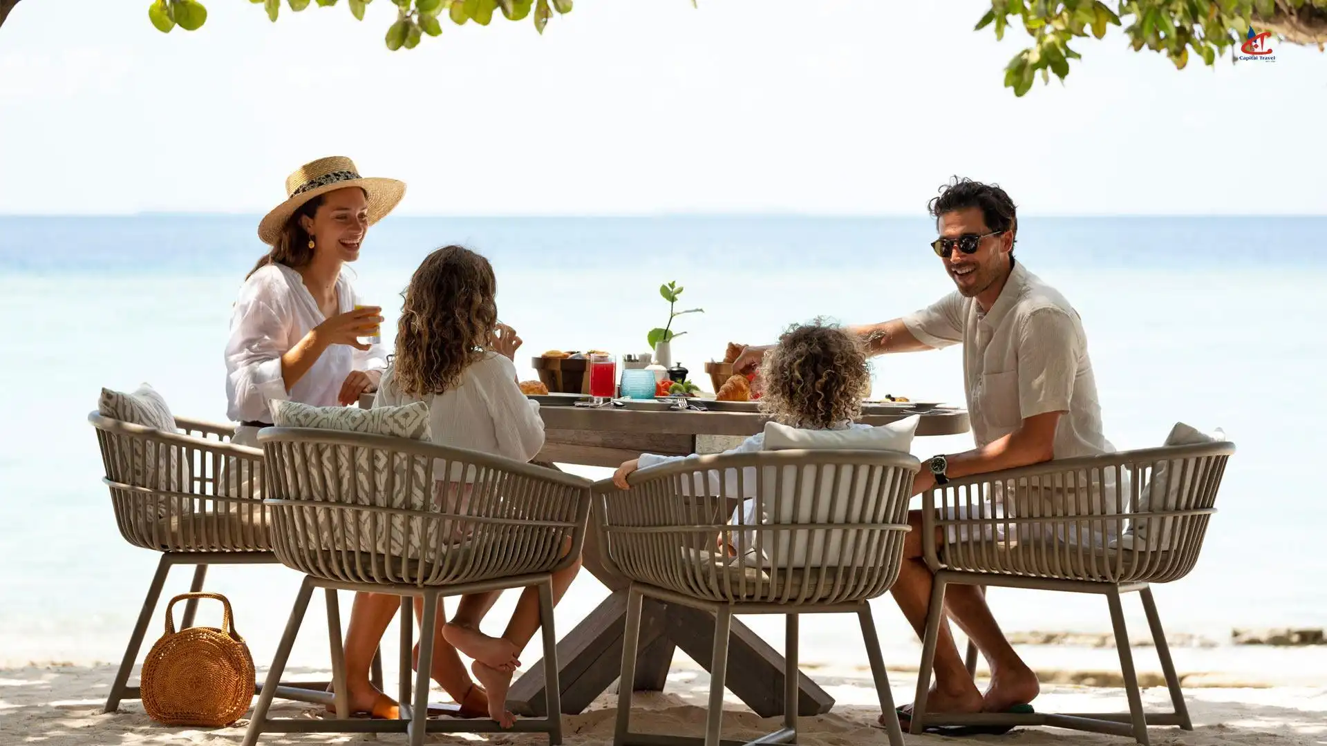 Vakkaru Maldives Family Resort
