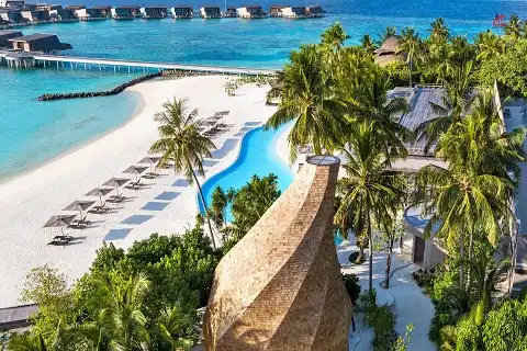 The St. Regis Maldives Vommuli Resort