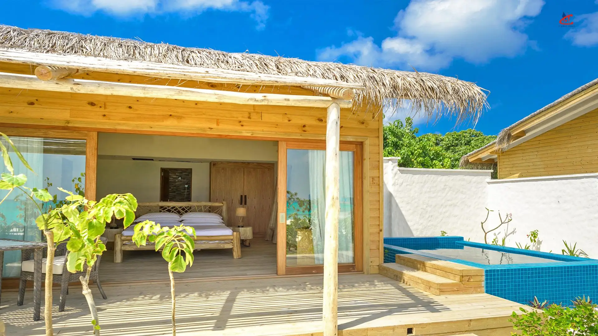 You and Me by Cocoon Maldives Beach Suite Pool