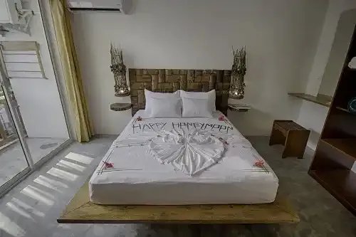 island break maldives room21