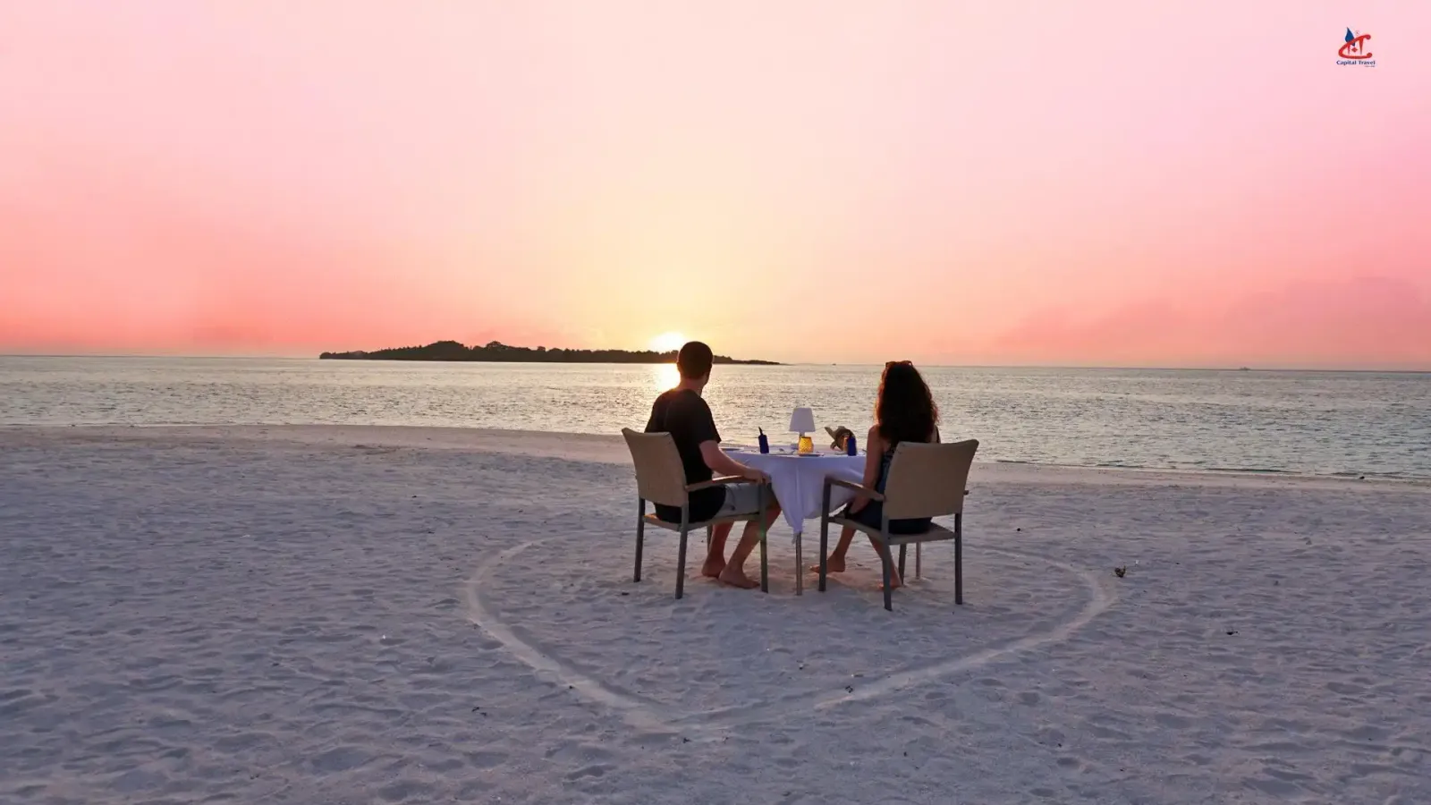 Cocoon Maldives Island Resort Beah Dinner