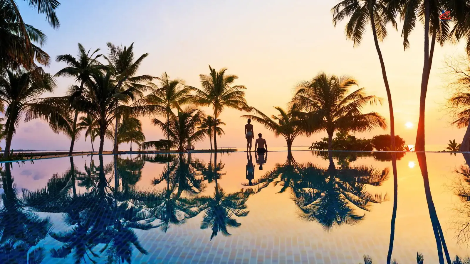 Dhigali Maldives Luxury Island Resort Pool