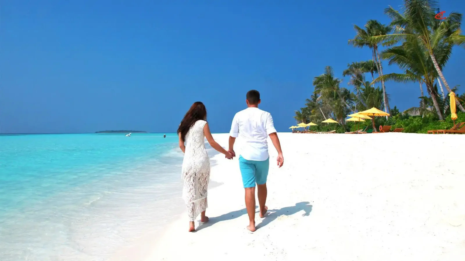 Dhigufaru Island Resort Maldives Beach
