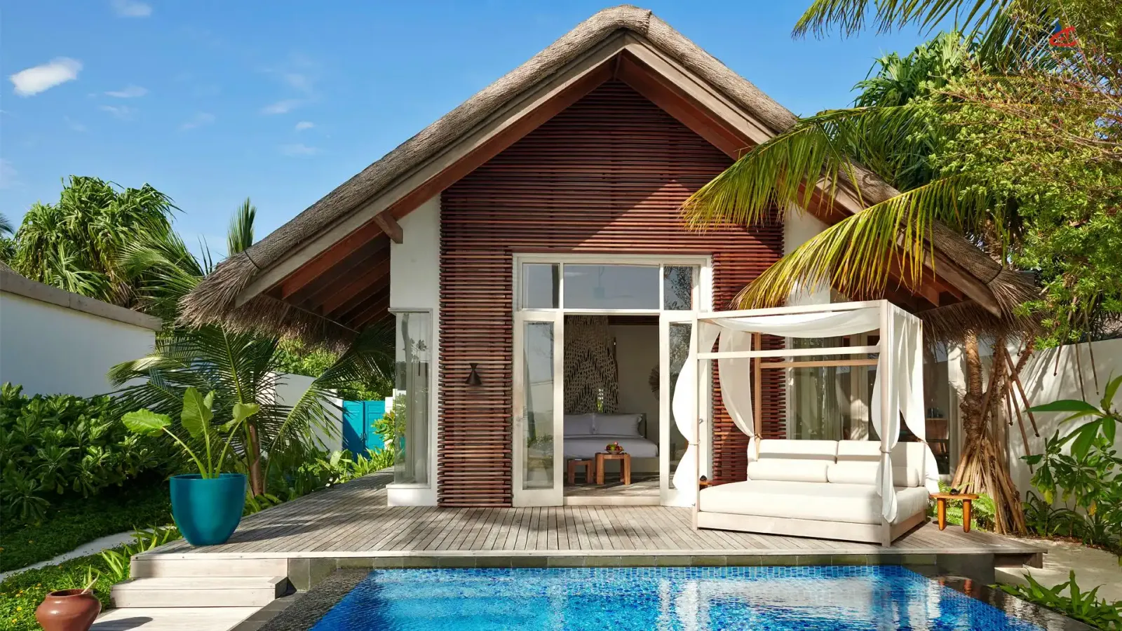 Fairmont Maldives Sirru Fen Fushi Pool Villa