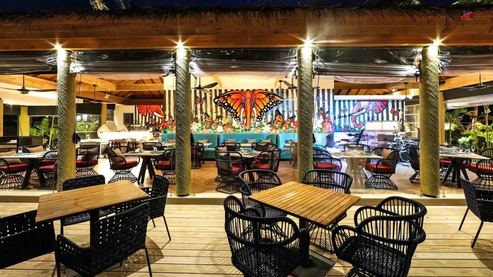 Hard Rock Hotel Maldives Musikee fushi Cafe
