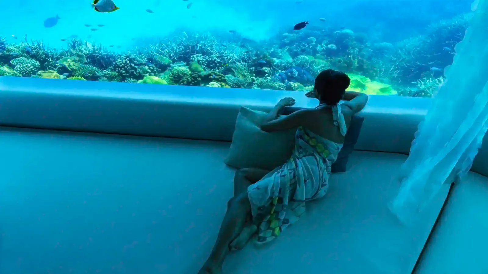huvafen fushi maldives spa