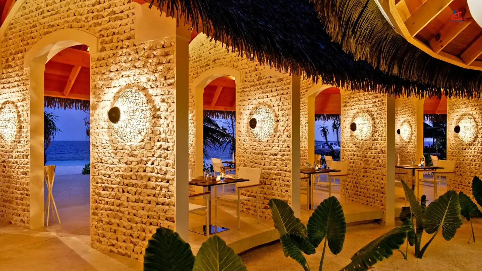 Kandolhu Maldives Island Resort Restaurant