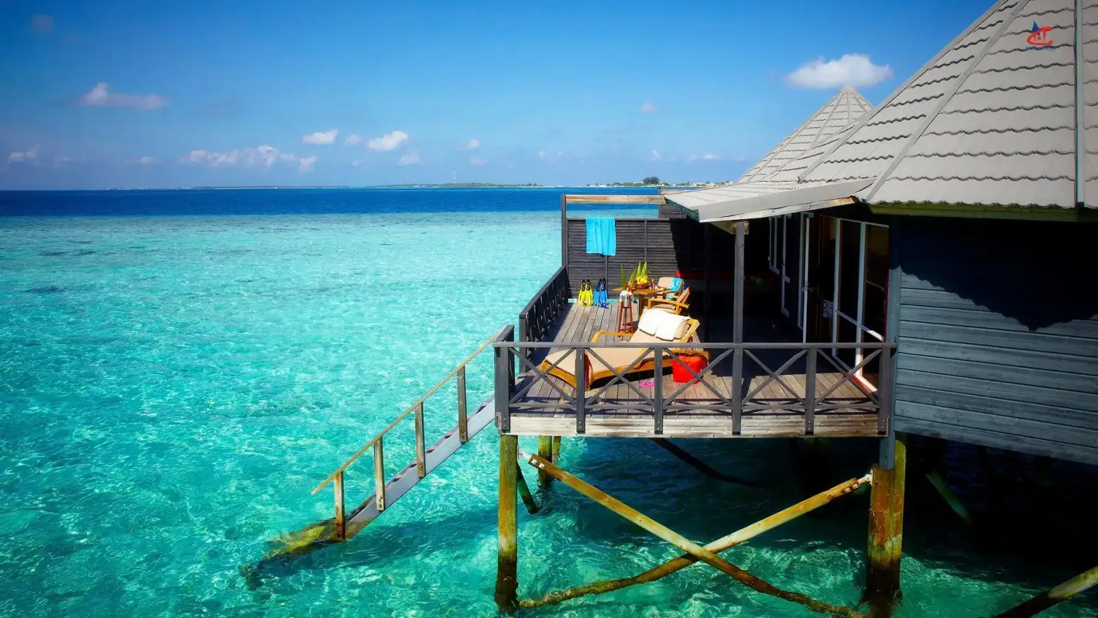 Komandoo Island Resort and Spa Water Villa