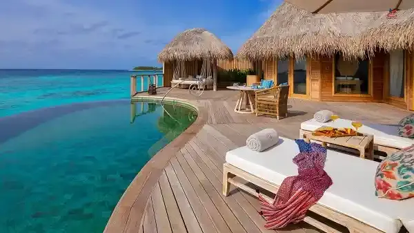 the nautilus island water pool room