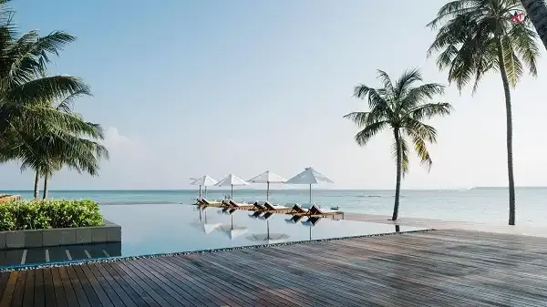 Noku Maldives Kudafunfaru Pool Noonu Atoll