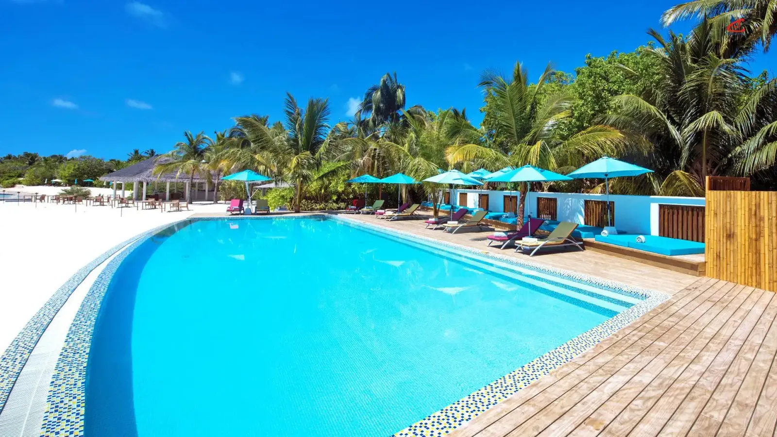 OBLU NATURE Helengeli Maldives Pool