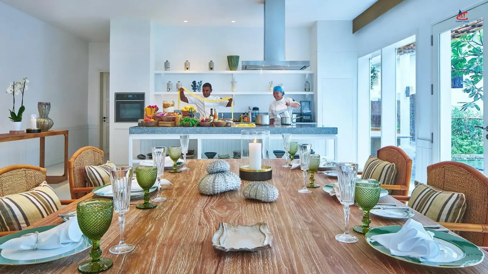 Raffles Maldives Meradhoo Resort Restaurant