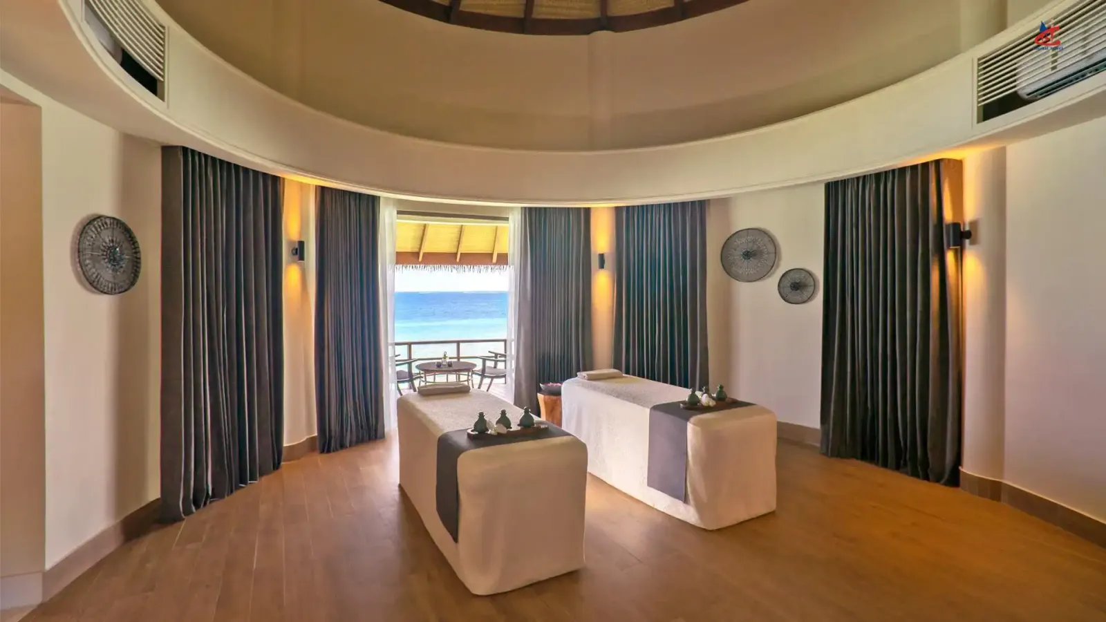 The Residence Maldives at Dhigurah Spa