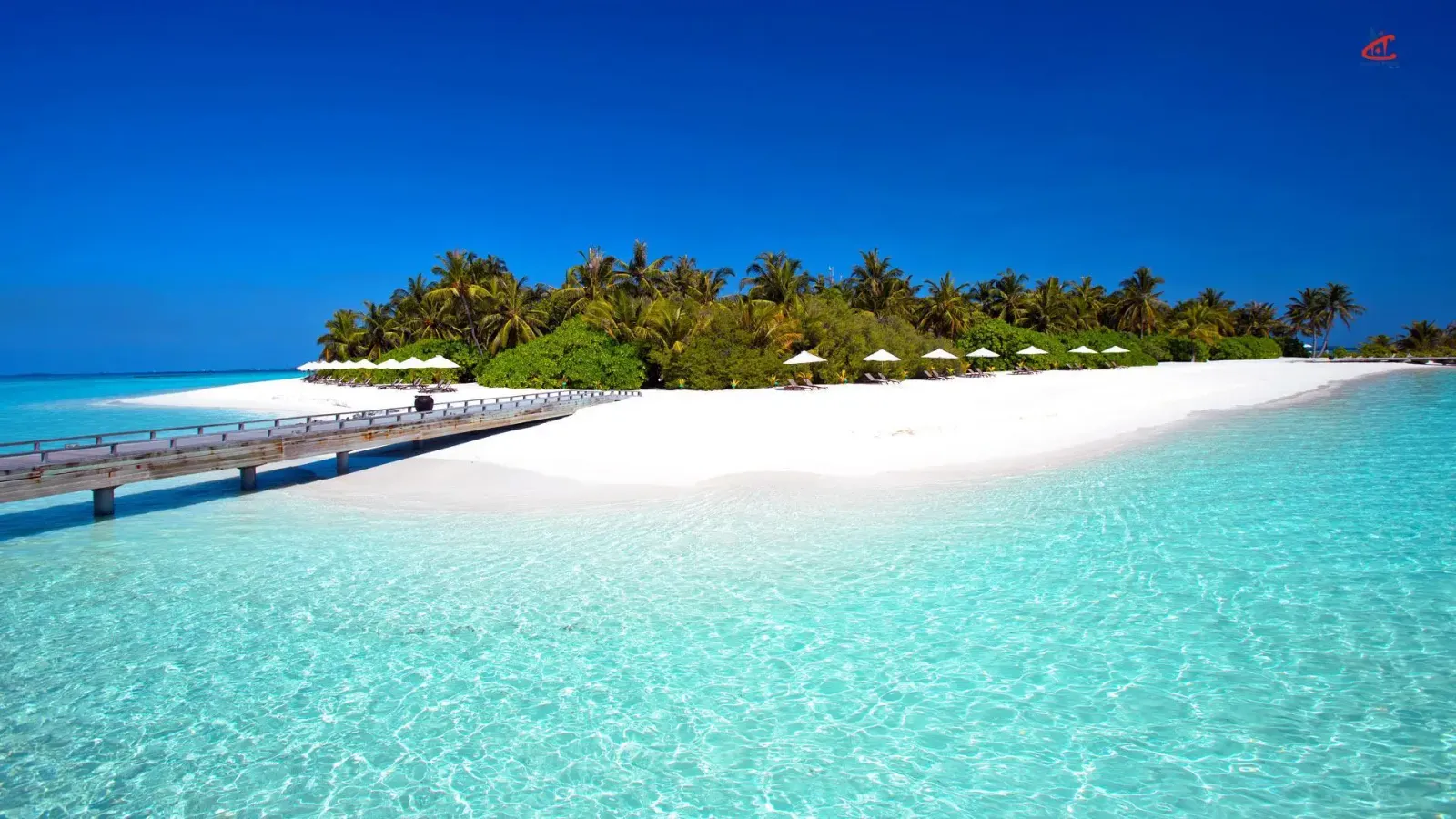 Velassaru Maldives Island Beach