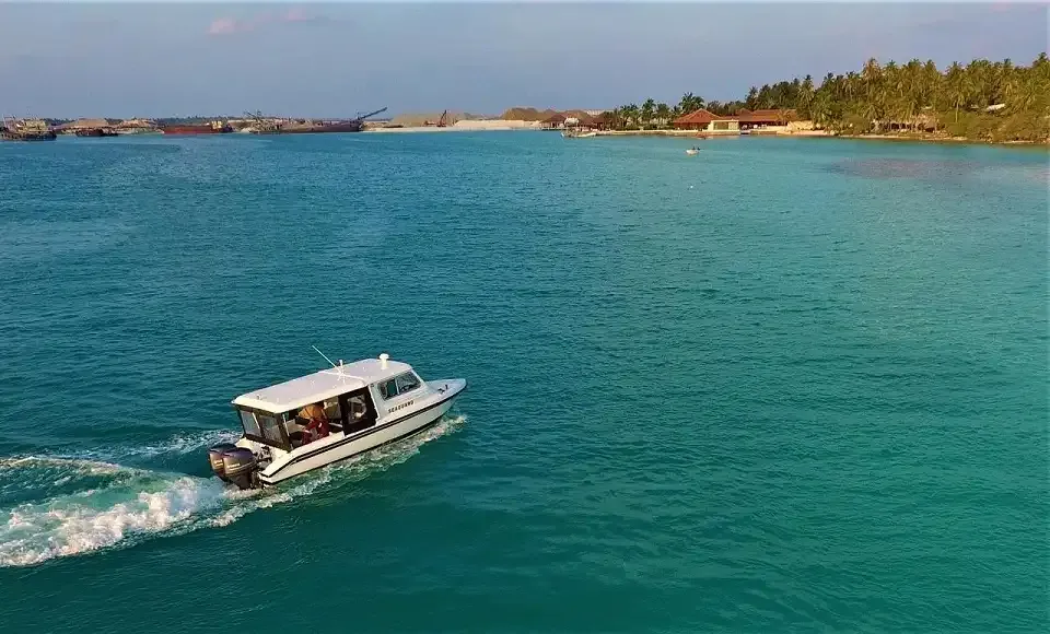 Speedboat transfer to Male to Hulhumale