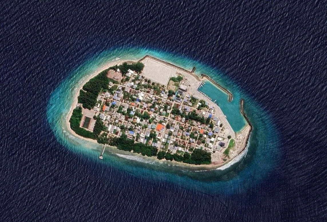 noonu Miladhoo island