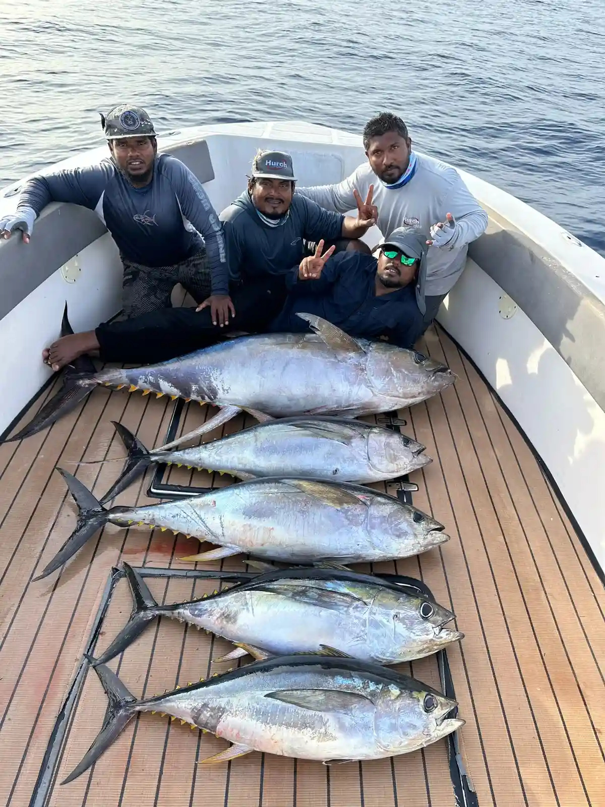 giant yellowfin tuna - Maldives fishing