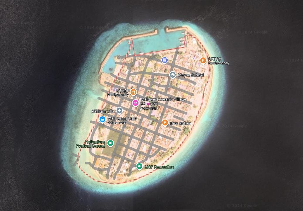 noonu Holhudhoo island