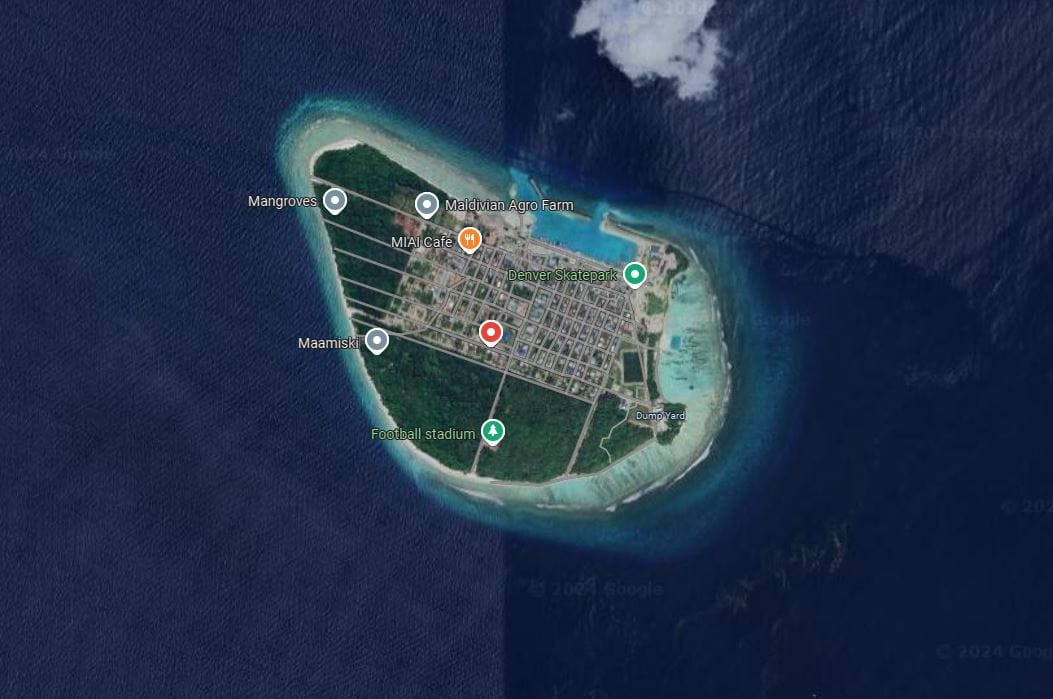 noonu Manadhoo island
